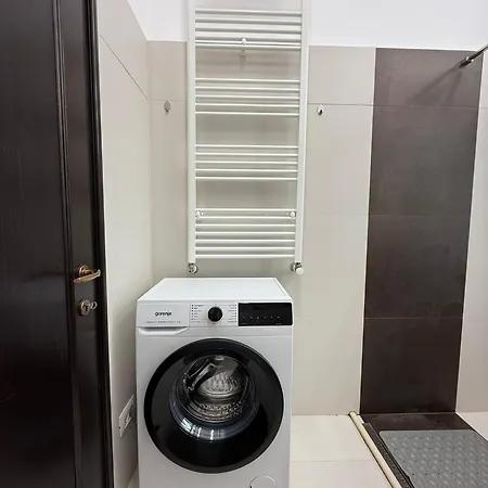 Nature-inspired In Piata Sfatului Braşov